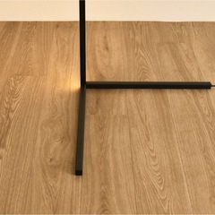 LEDフロアランプ２個の画像