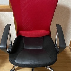 パソコンチェアの画像