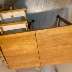 折り畳みデスク・椅子付属セット（コンパクトで使いやすい）の画像