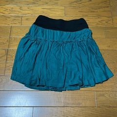 レディース冬物　キュロット二点　の画像