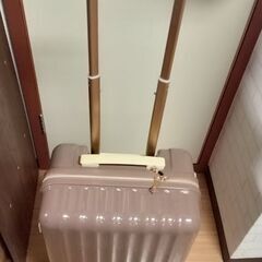 茶色★キャリーバッグ/スーツケース☆一度のみ使用の画像