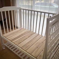 【お取引中】カトージ ハイタイプ ベビーベッドの画像