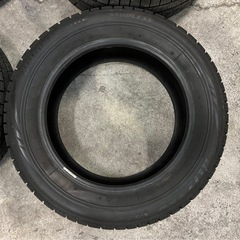 バリ山🔸ブリヂストン VRX ブリザック 205/60R16 ノア ボクシー ステップワゴン セレナ 等に　スタッドレスタイヤの画像