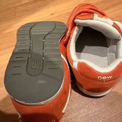 15.5センチ　ニューバランスの画像