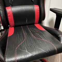 ゲーミングチェアの画像