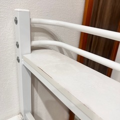 ベッドフレームの画像