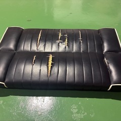 レザーソファーベット2人掛けの画像