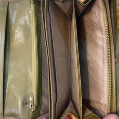 ダコタ財布
の画像