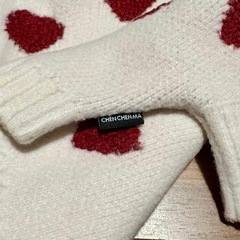 CHENCHENMA ハートセーター　サイズ73　の画像