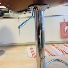 【¥0】ペア　バースツールの画像