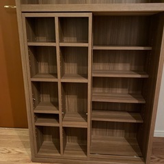 スライド式　大型本棚の画像