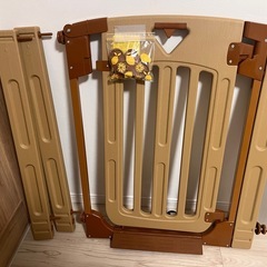 日本育児　ベビーゲートの画像