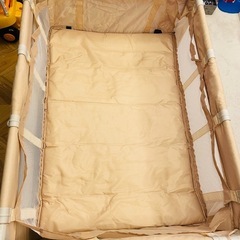 ベビーベッド プレイヤードの画像