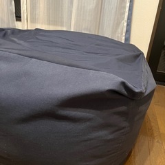 【無印良品】 大きいクッション ネイビーの画像