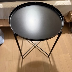 IKEA サイドテーブル 黒
 の画像