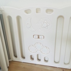 ベビーサークルの画像