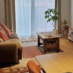 ラグ　オレンジ　ベージュ　リビング用の画像