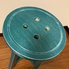 ボタン型 スツール ボットーネの画像