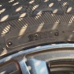 【スタッドレスタイヤ4本ホイール付き】　プリウス　グッドイヤー　の画像