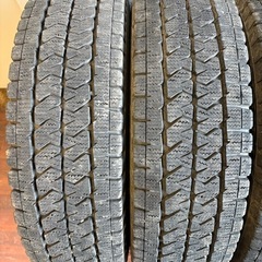 195/80/15LT冬ブリジストンの画像