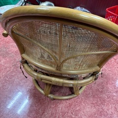 GYP1124 ラタン家具　籐家具　回転椅子　座布団付きの画像