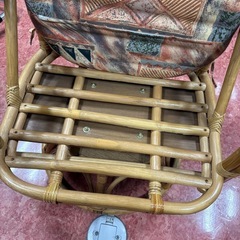 GYP1124 ラタン家具　籐家具　回転椅子　座布団付きの画像