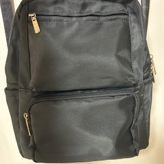 リュック　バックパック　黒　ブラックの画像