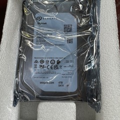 新品Seagate ST 4000VX000 4TB SATA HDDの画像