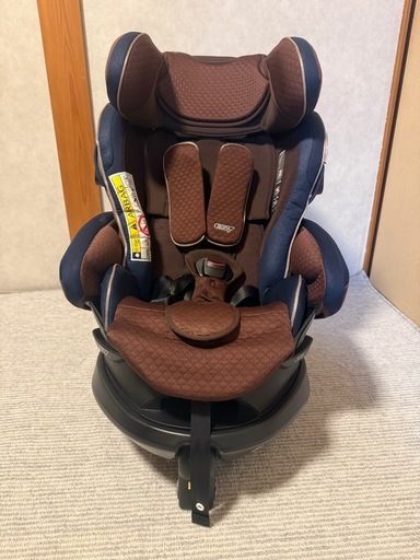 アップリカ フラディアグロウ ISOFIX360° セーフティーAB
