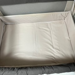 アップリカ　ベビーベッド（60×90）の画像