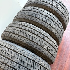 205/60/16冬VRX2の画像