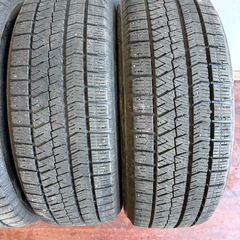 205/60/16冬VRX2の画像