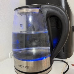 電気ポットの画像