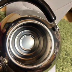 ステンレス製笛吹きケトルの画像