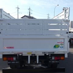 H27　マニュアル　2トン　平ボディ　251037の画像