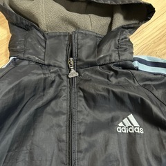 130㎝adidasコートの画像