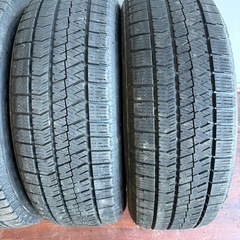 205/60/16冬VRX2の画像