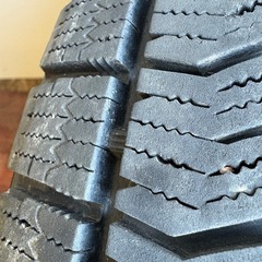 205/60/16冬VRX2の画像