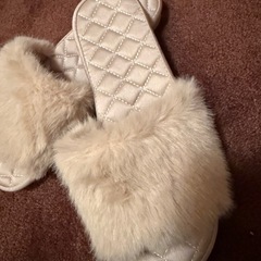 ファーサンダル　　試着のみの画像