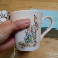 ピーターラビット☆ペアマグカップの画像