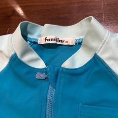 ファミリア　ラッシュガード　100㎝の画像