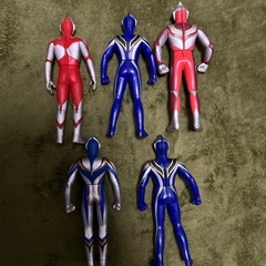 ウルトラマンフィギュア　5体セットの画像