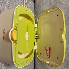 Combi  おしりふきウォーマー　
の画像