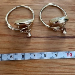 イヤリング　ゴールドの画像