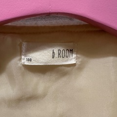 b・ROOM ノーカラー ボアジャケットの画像