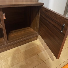 テレビ台の画像