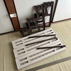 外山産業　フラワースタンド 3段900 マロン色の画像