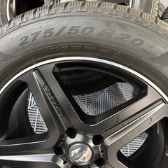 ベンツ Gクラス　スタッドレスタイヤの画像