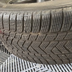 ベンツ Gクラス　スタッドレスタイヤの画像