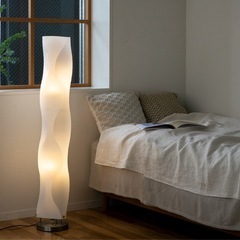 フロアライト インテリア 間接照明の画像